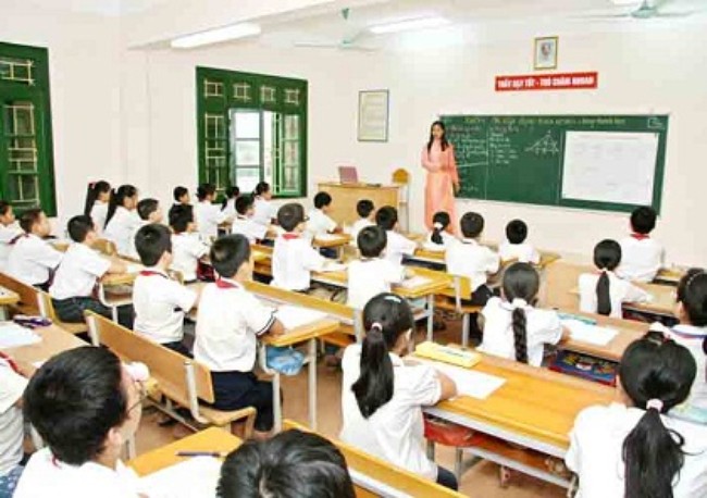 Phân hạng giáo viên trung học cơ sở công lập